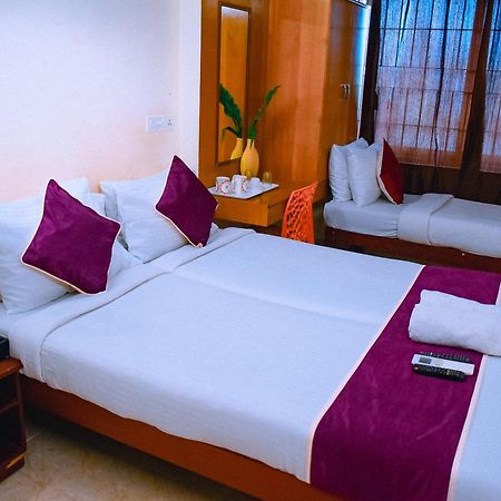 Naksha Tree Hotels Kishore Inn - Koyambedu Chennai Luaran gambar