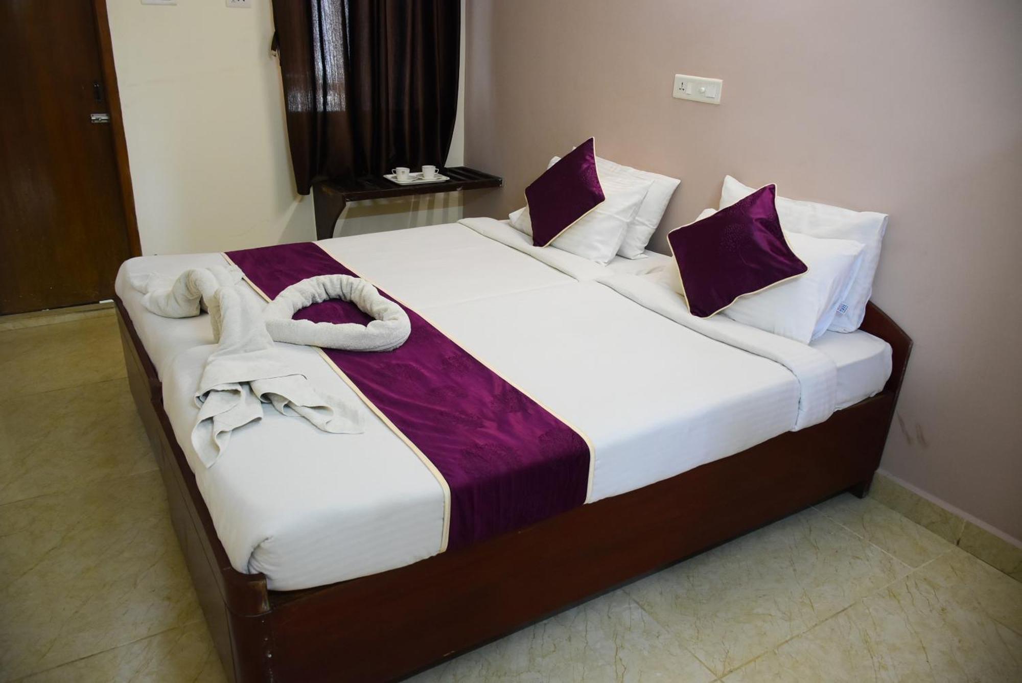 Naksha Tree Hotels Kishore Inn - Koyambedu Chennai Luaran gambar