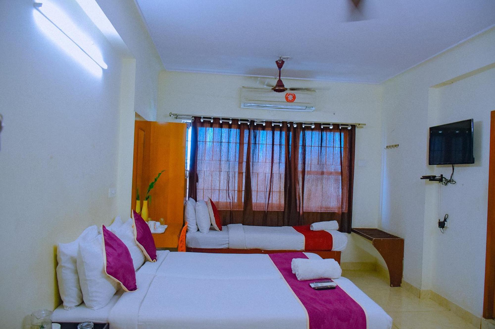 Naksha Tree Hotels Kishore Inn - Koyambedu Chennai Luaran gambar